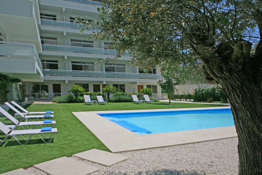 Corina Suites & Apartments Limassol Exteriör bild
