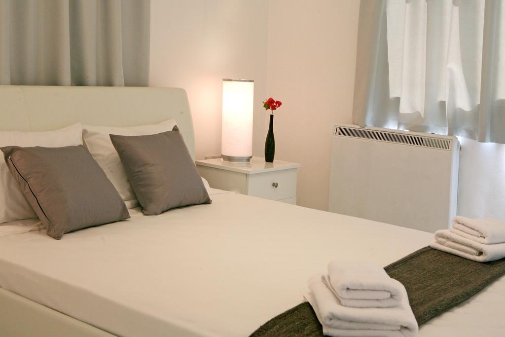 Corina Suites & Apartments Limassol Exteriör bild